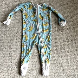 Little sleepies bananas zippy